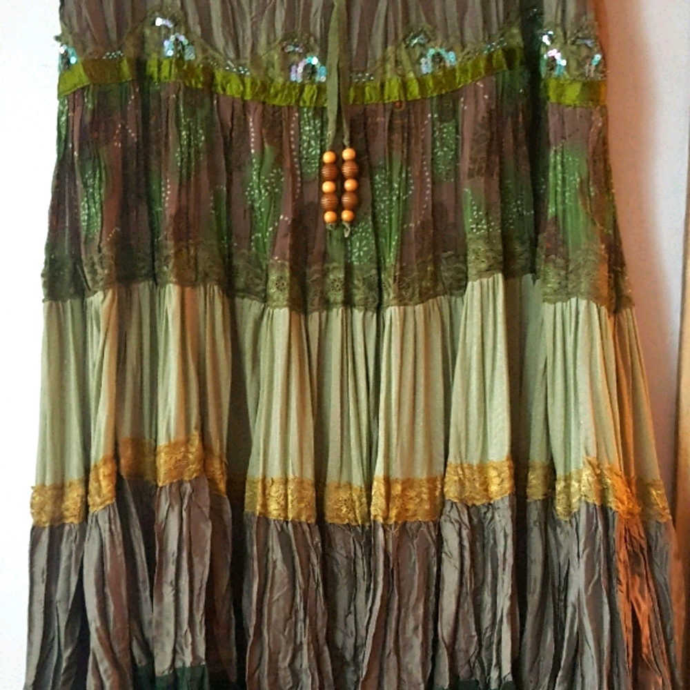 Flowy 5 tier lady boho skirt lined